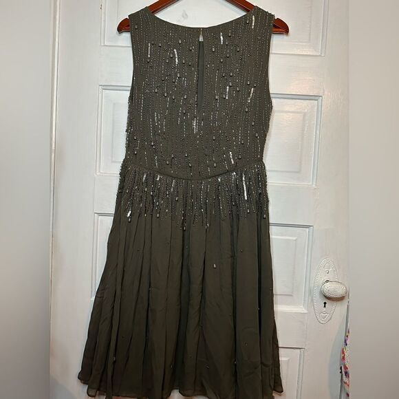 NWOTs Burning Torch Cocktail Dress Size Medium - Picture 12 of 13